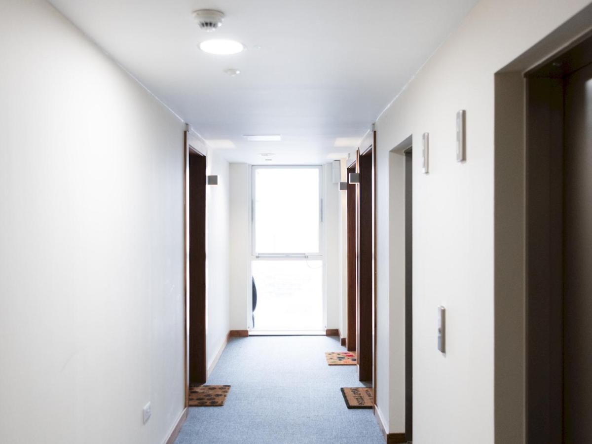 Apartment Pass The Keys Lovely New 1-bedroom Harbour River View