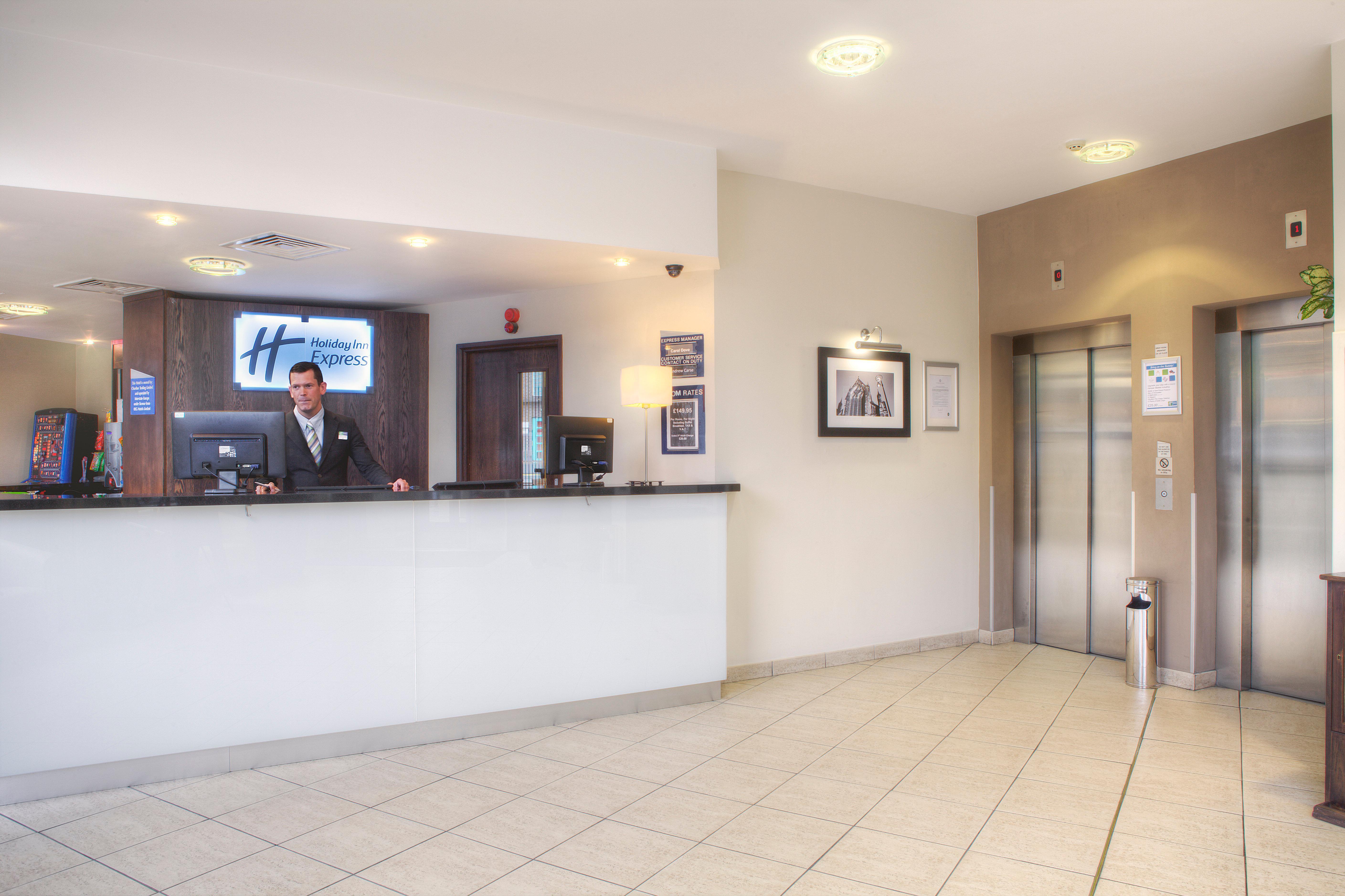 Express - - Ctr Theatreland By Ihg 3*