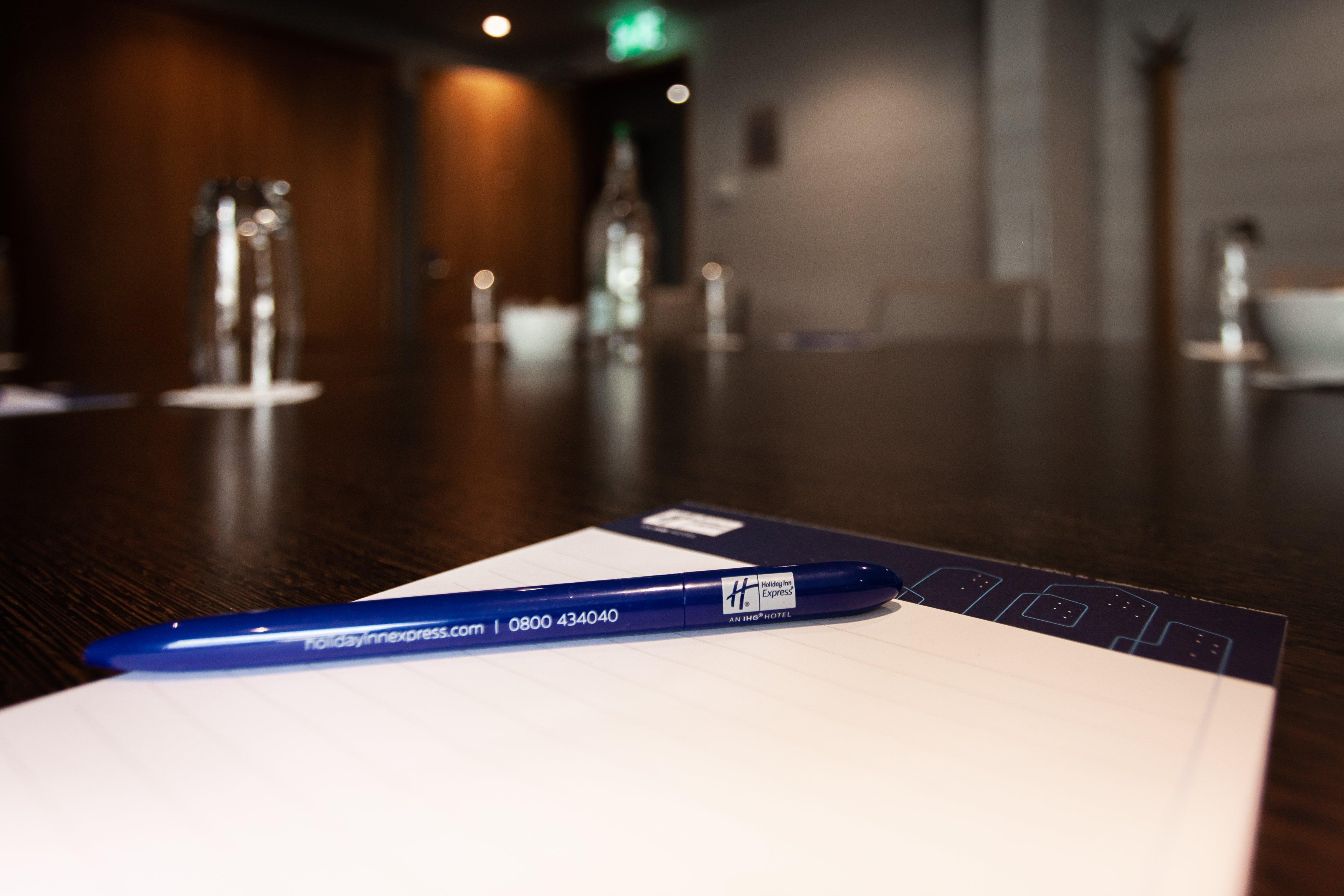 Express - - Ctr Theatreland By Ihg Hotel Glasgow