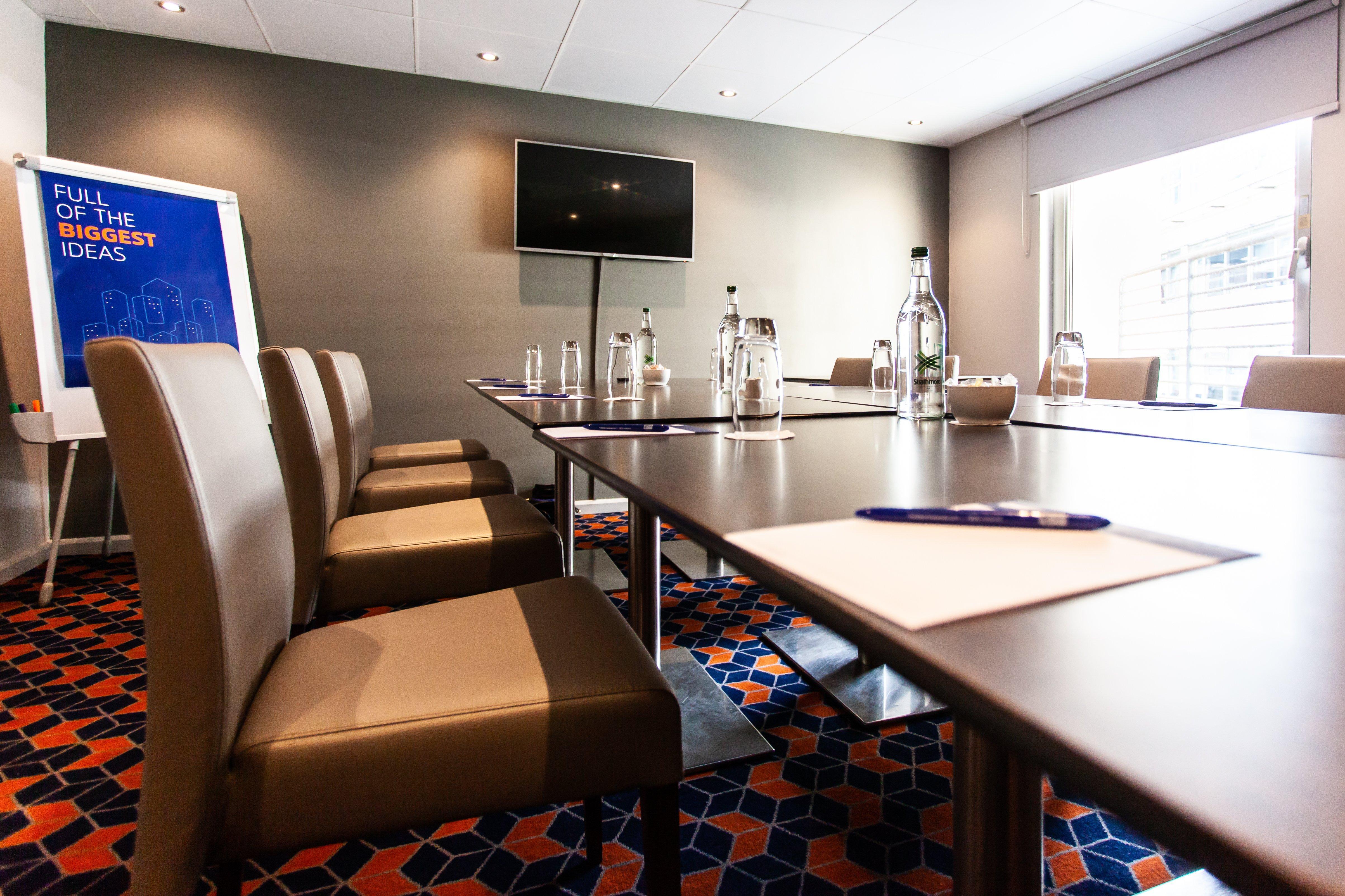 Express - - Ctr Theatreland By Ihg 3*