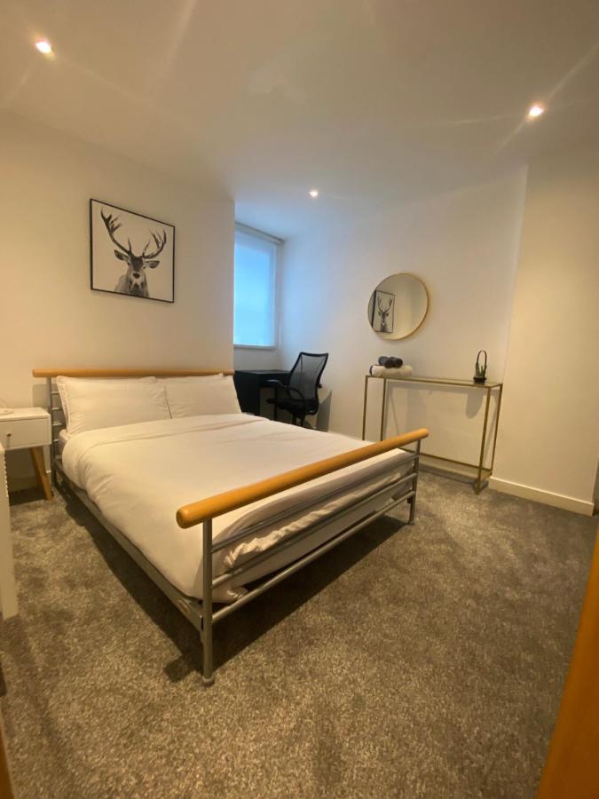 Secc&hydro Beautiful 2br With Free Parking Apartment Glasgow