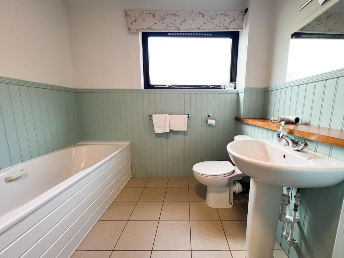 Anniesland 1bd Flat - Free Parking *