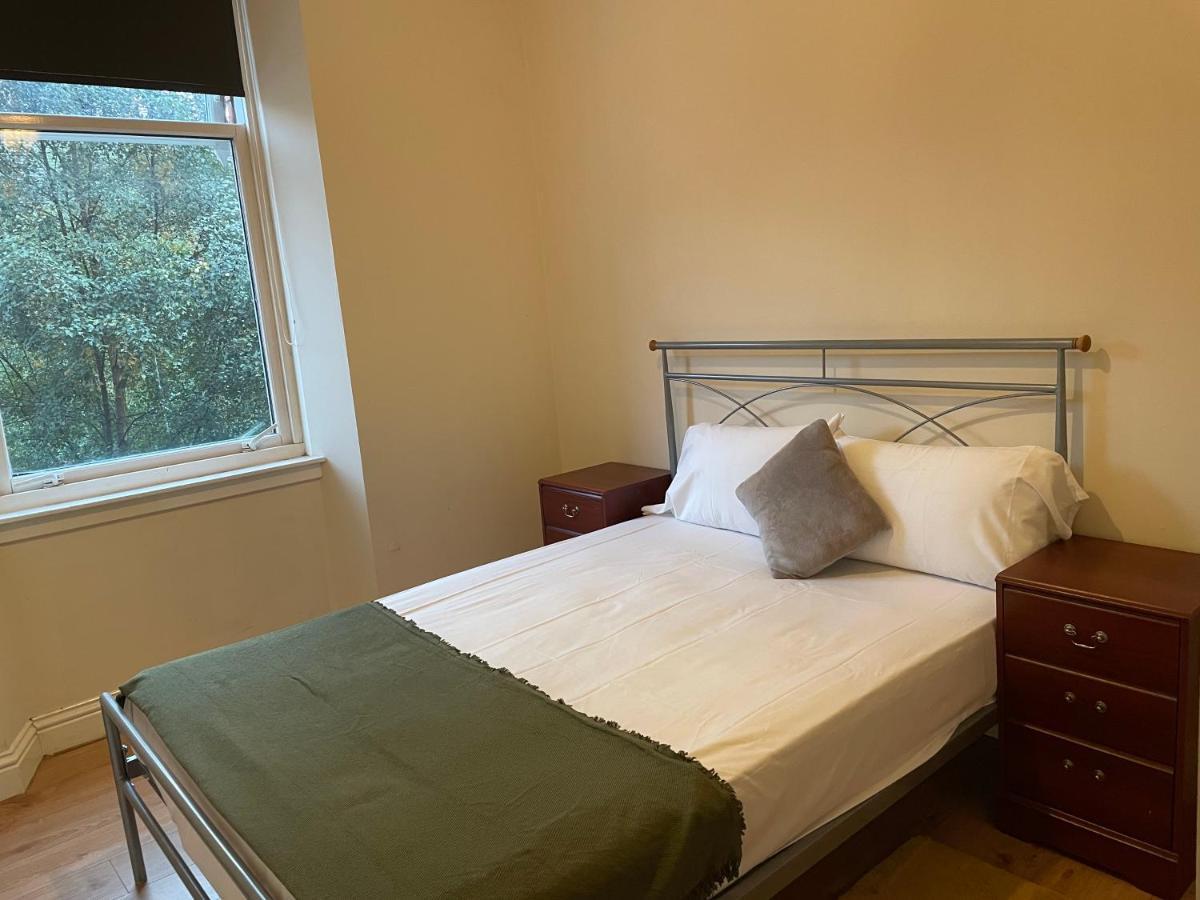 Cozy Nights - Midlock St Apartment