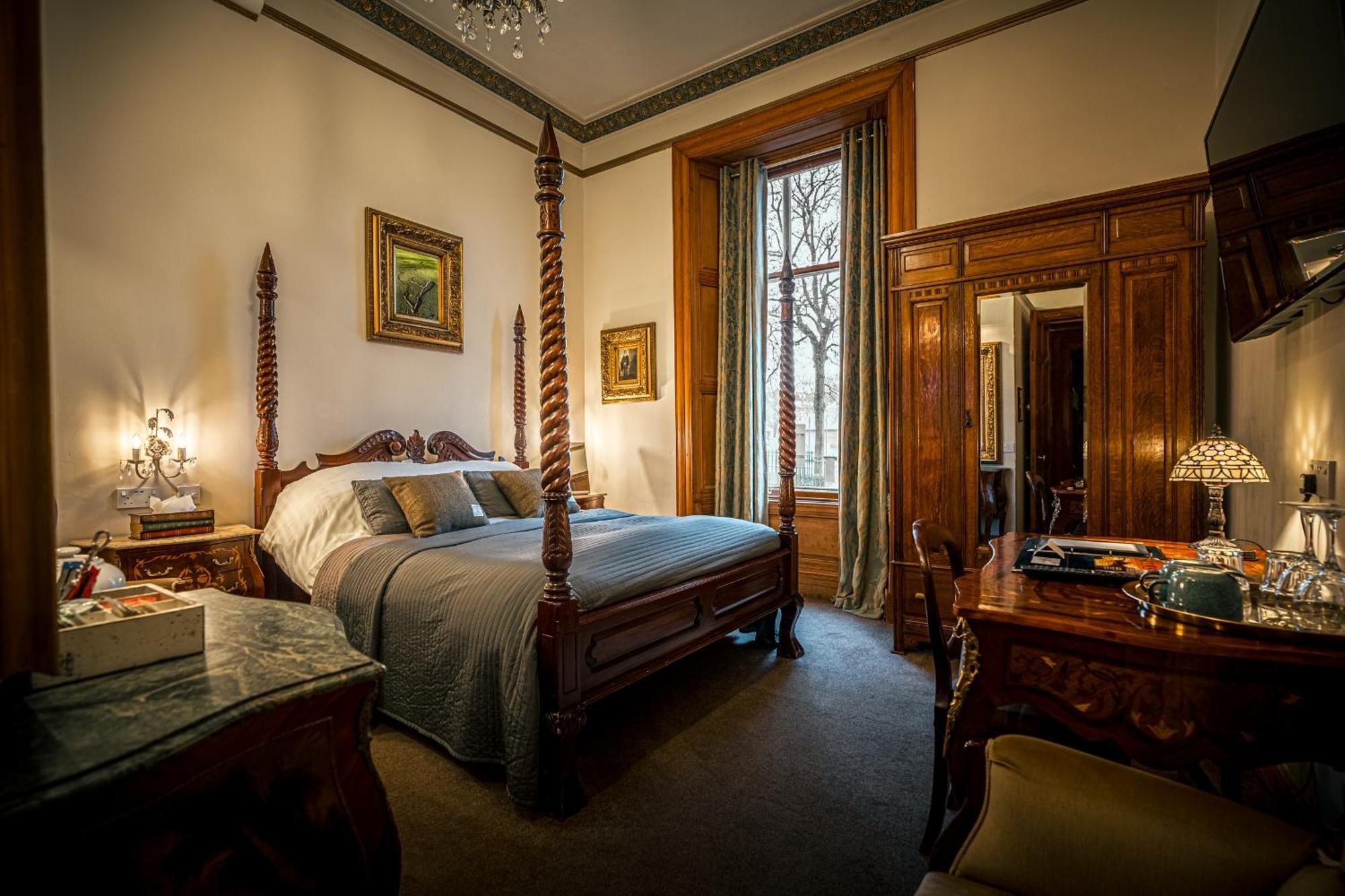 Guest house The Alamo 4*