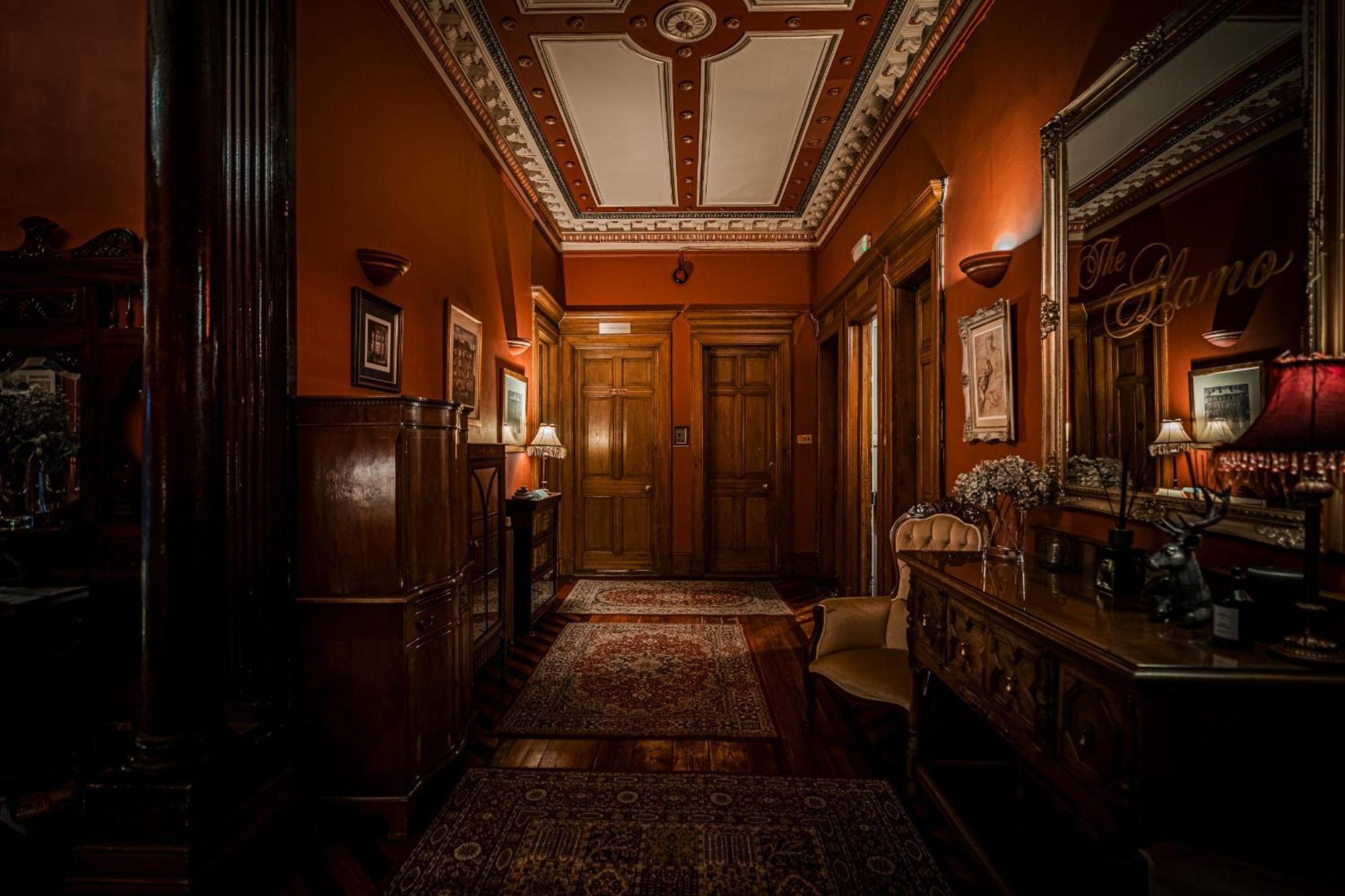 Guest house The Alamo Glasgow