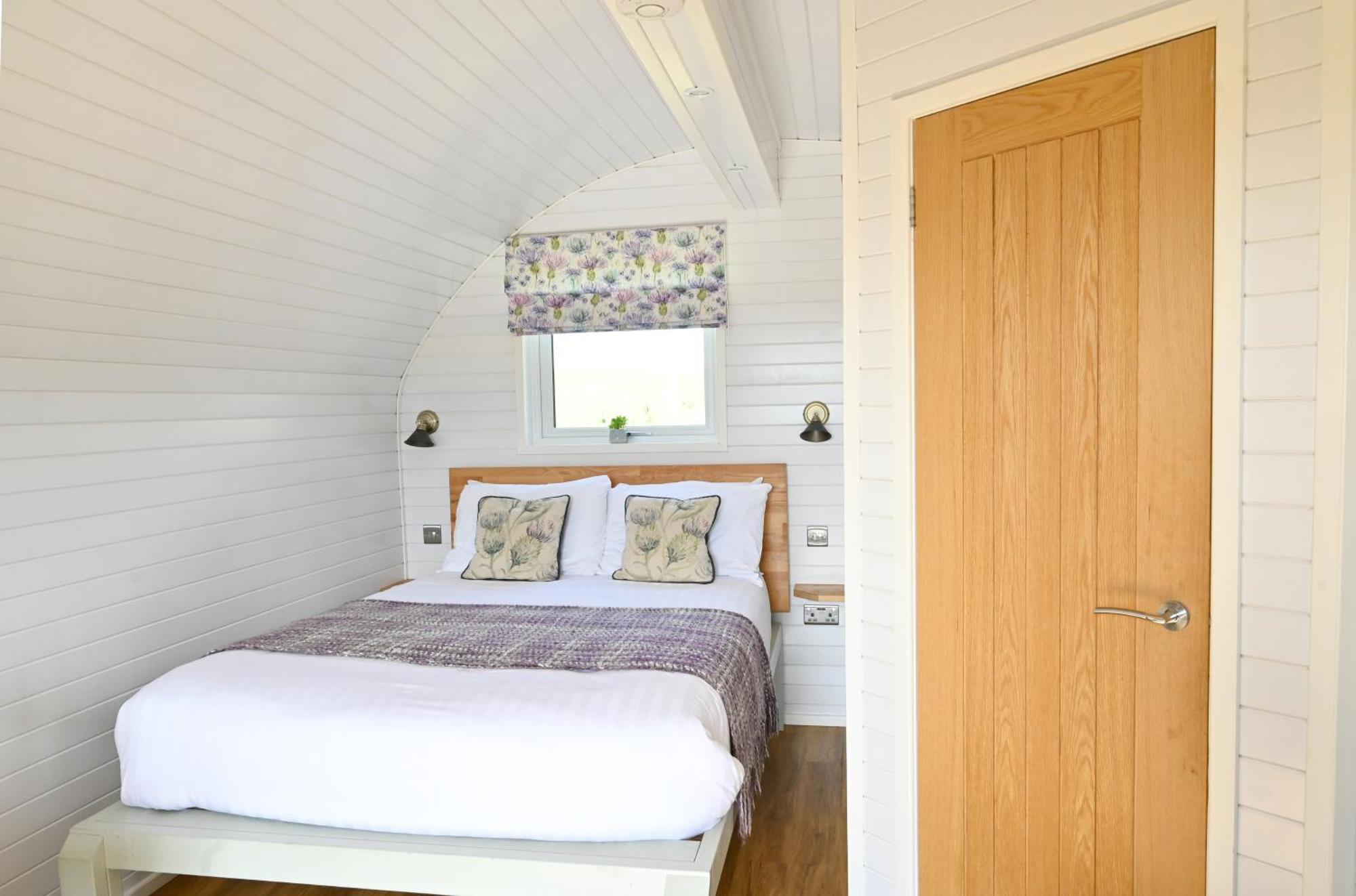 Luxury Glamping Pods - The Heft & The Hirsel Glasgow