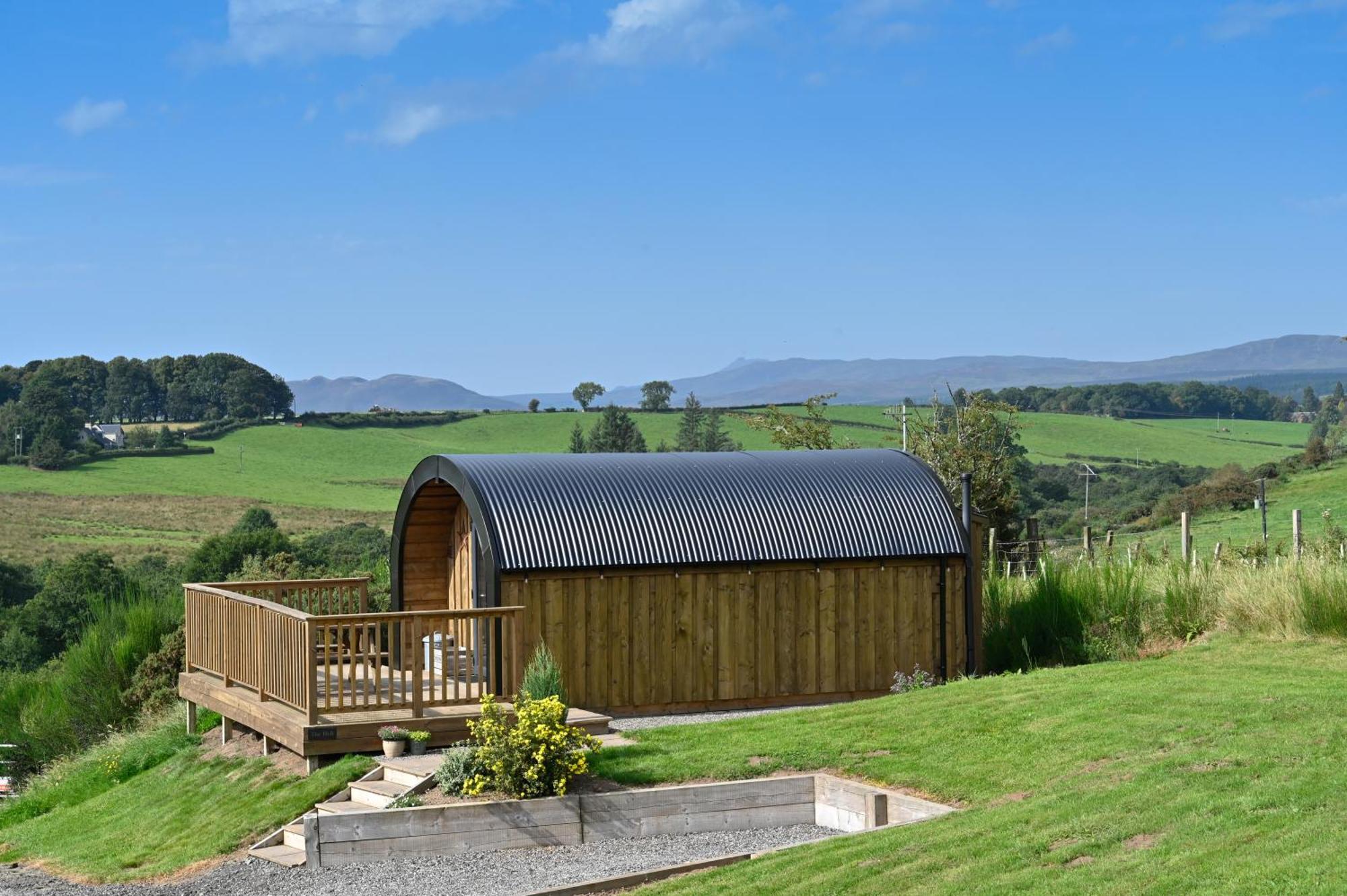 Apartment Luxury Glamping Pods - The Heft & The Hirsel *