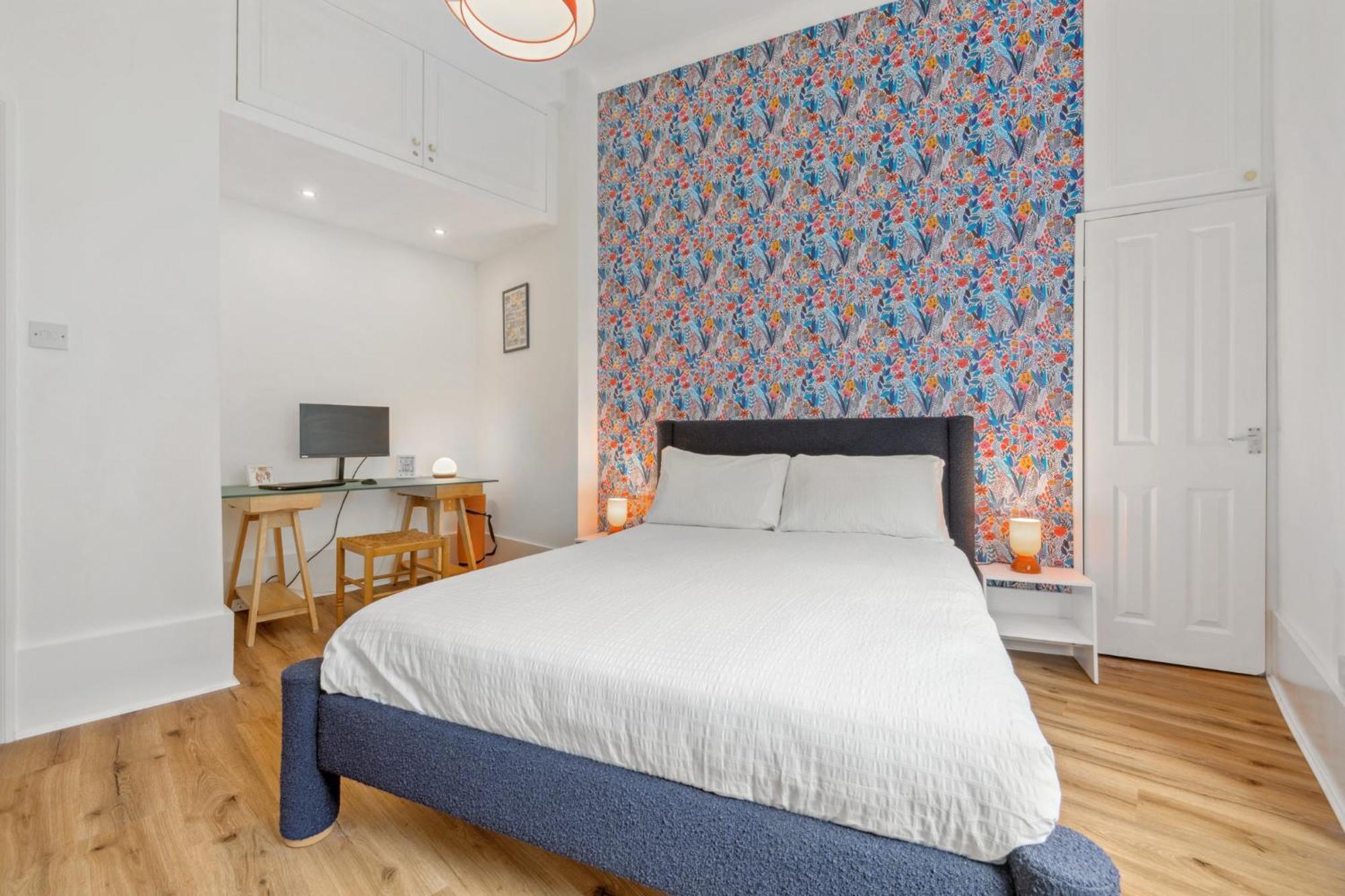 Apartment Woodford Street *