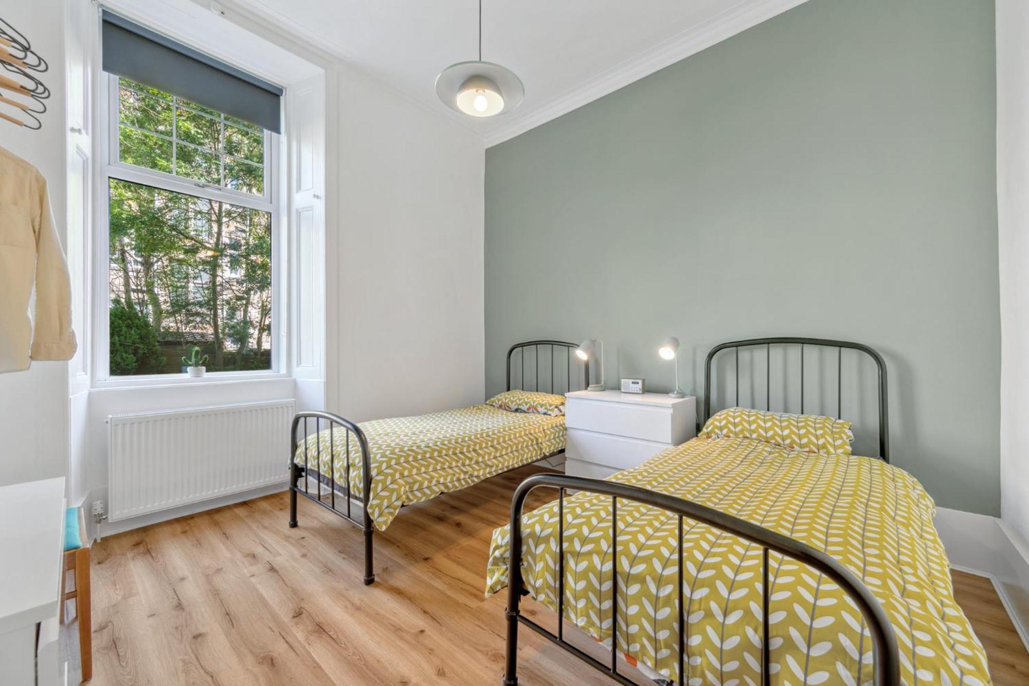 Apartment Woodford Street Glasgow