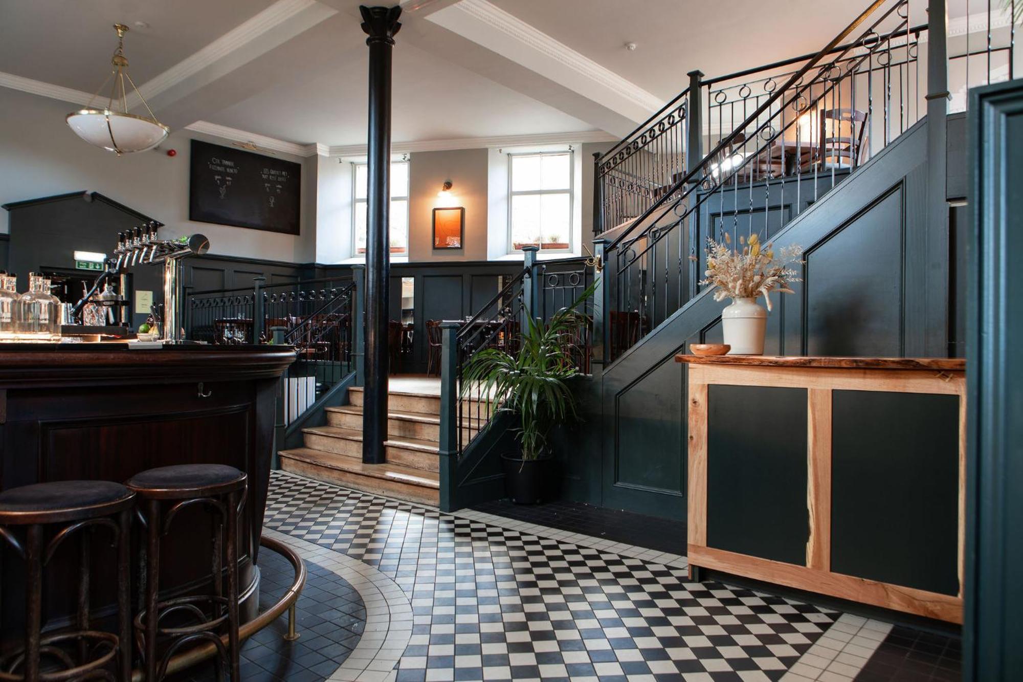 Hotel Celentano's Restaurant With