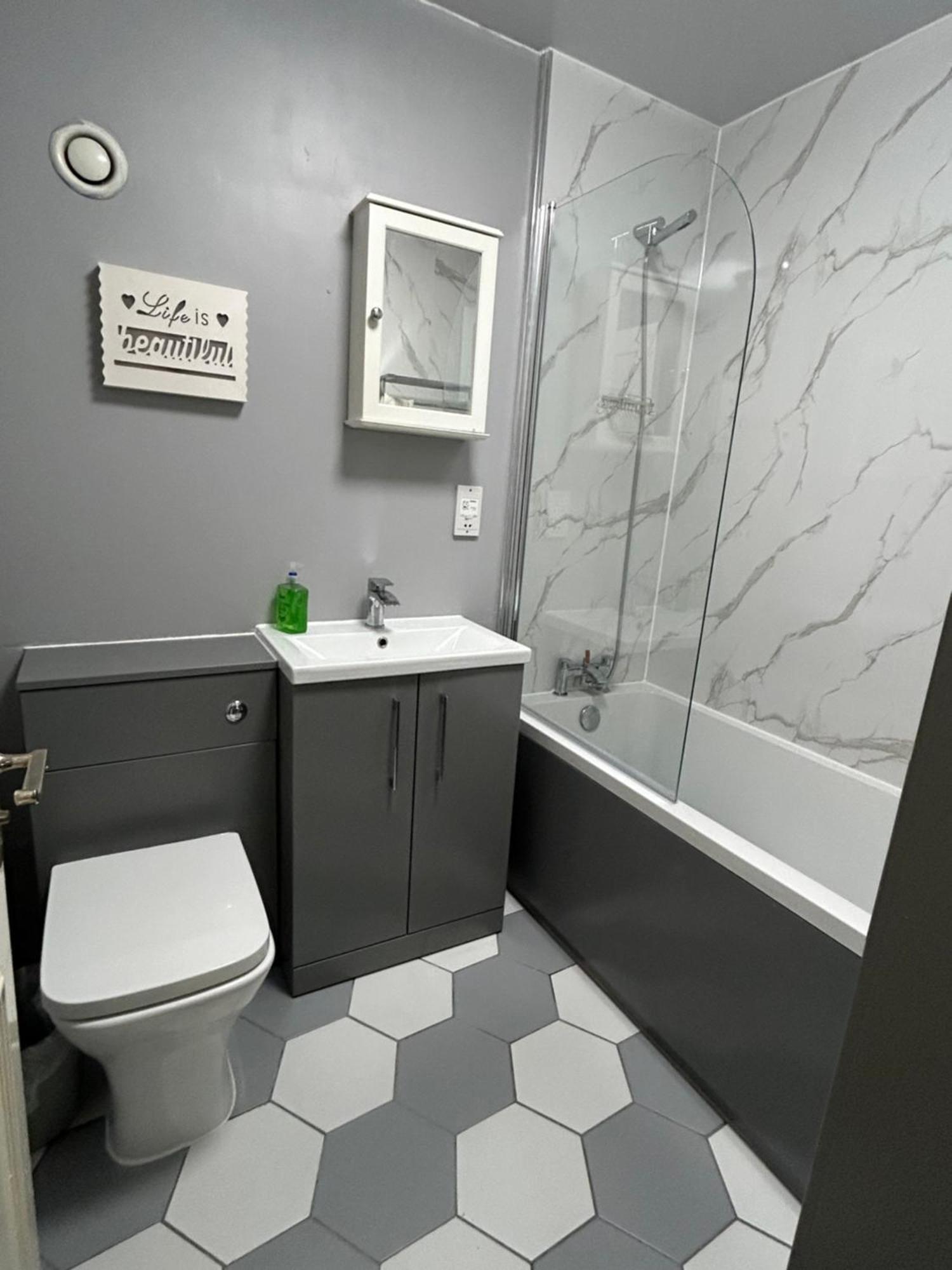 2B Apartment Near Glasgow Sec, Ovo Hydro & City Centre Apartment