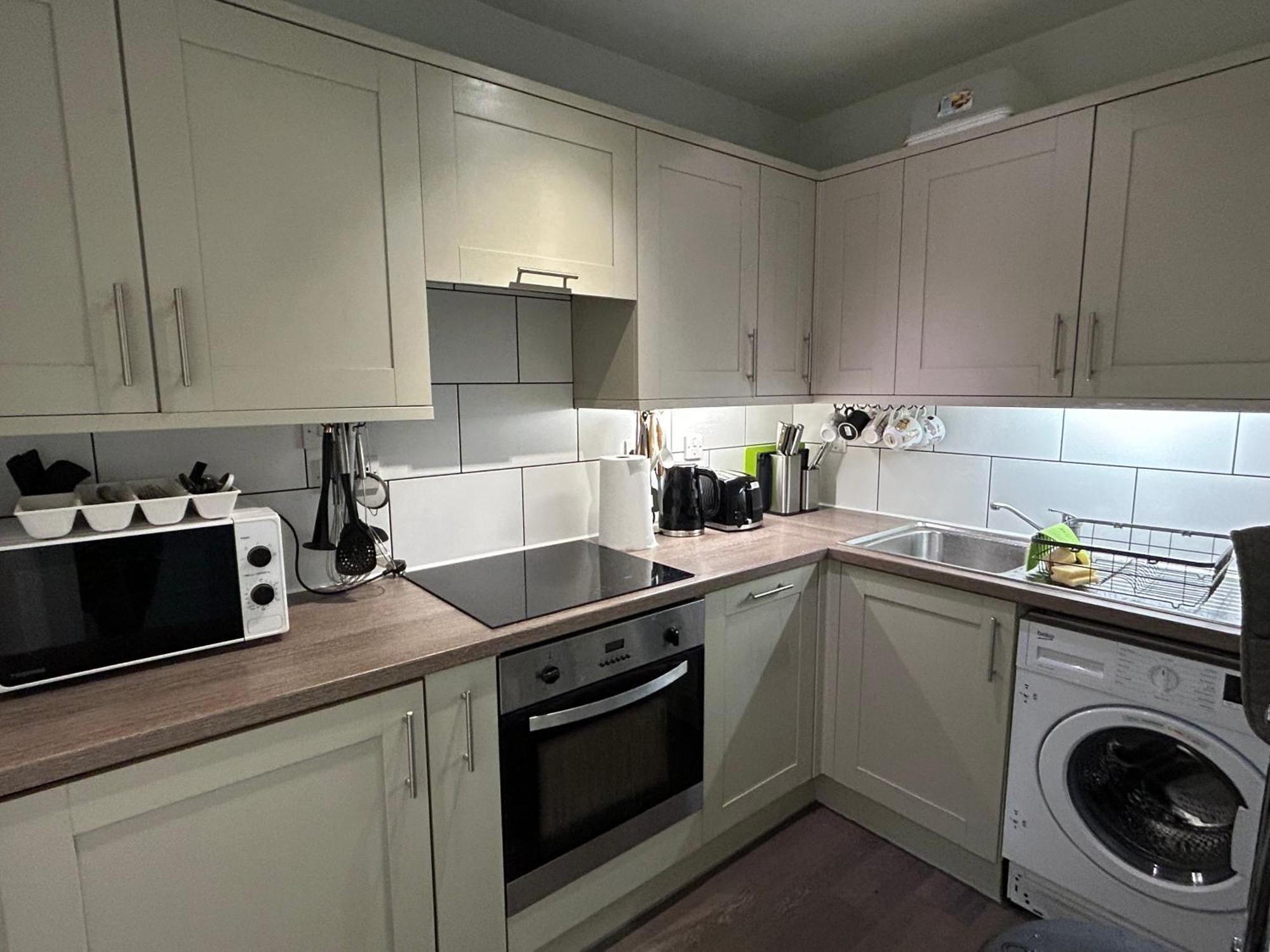 Apartment 2B Apartment Near Glasgow Sec, Ovo Hydro & City Centre *