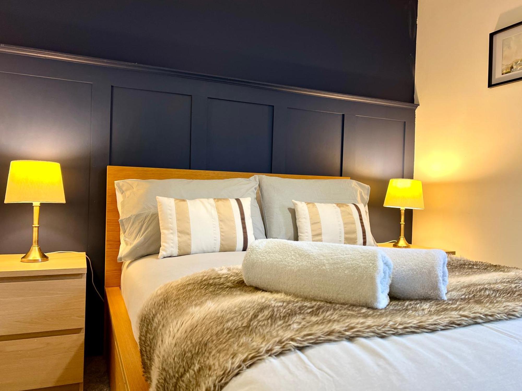 Ground Floor Flat With Free Parking & Wifi