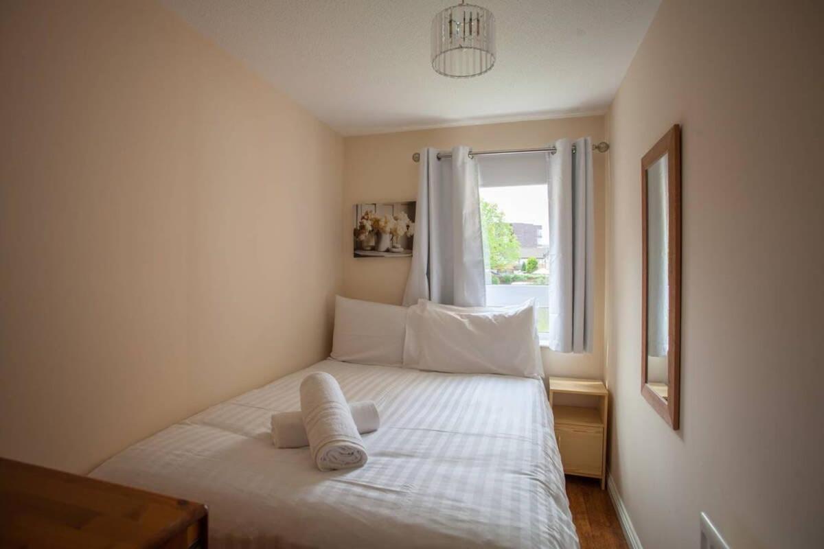 Homely Flat Close To Centre With Free Parking Glasgow