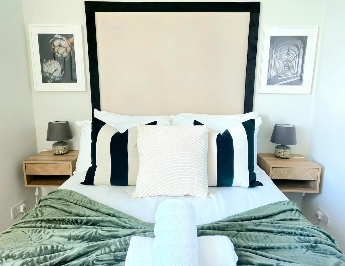 Modern, Cosy In Glasgow