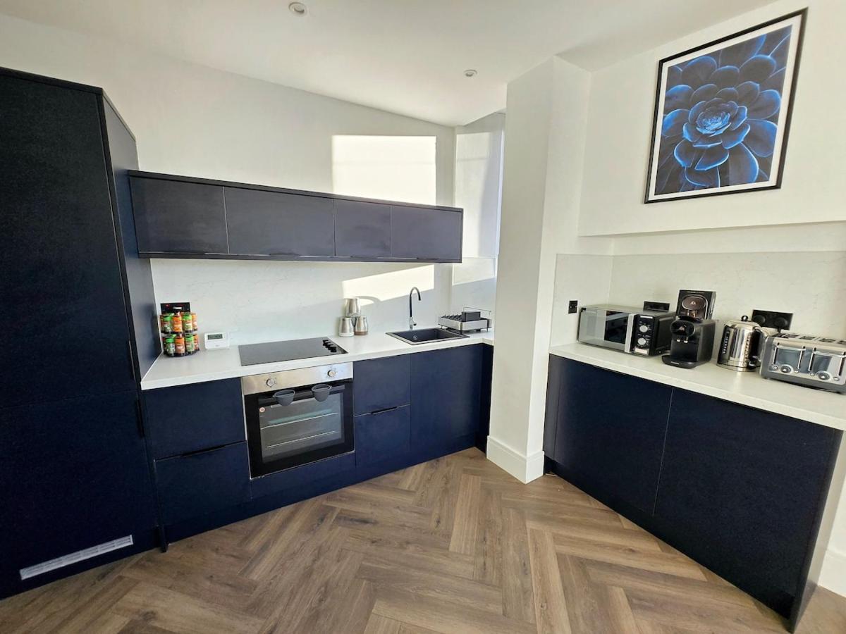 Modern, Cosy In Holiday home