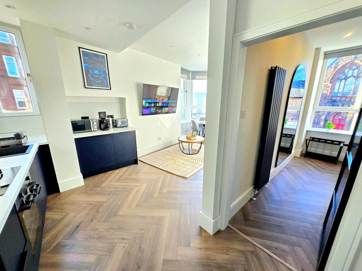 Modern, Cosy In Holiday home *