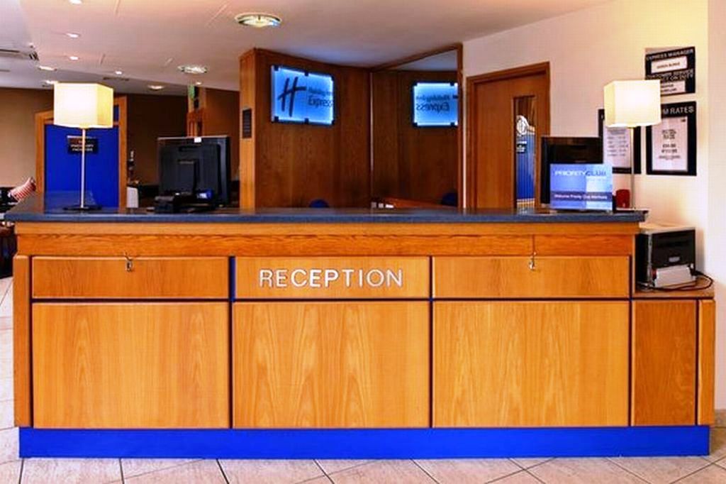 Express - - Ctr Theatreland By Ihg