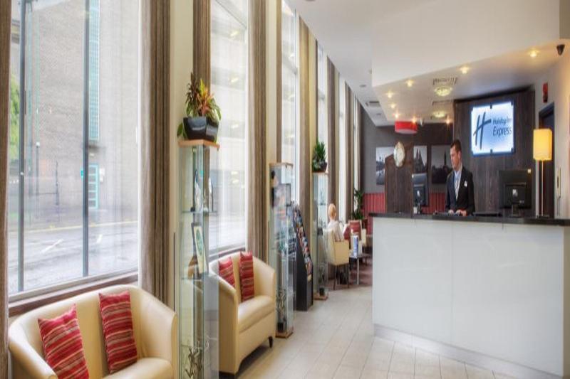 Express - - Ctr Theatreland By Ihg Hotel
