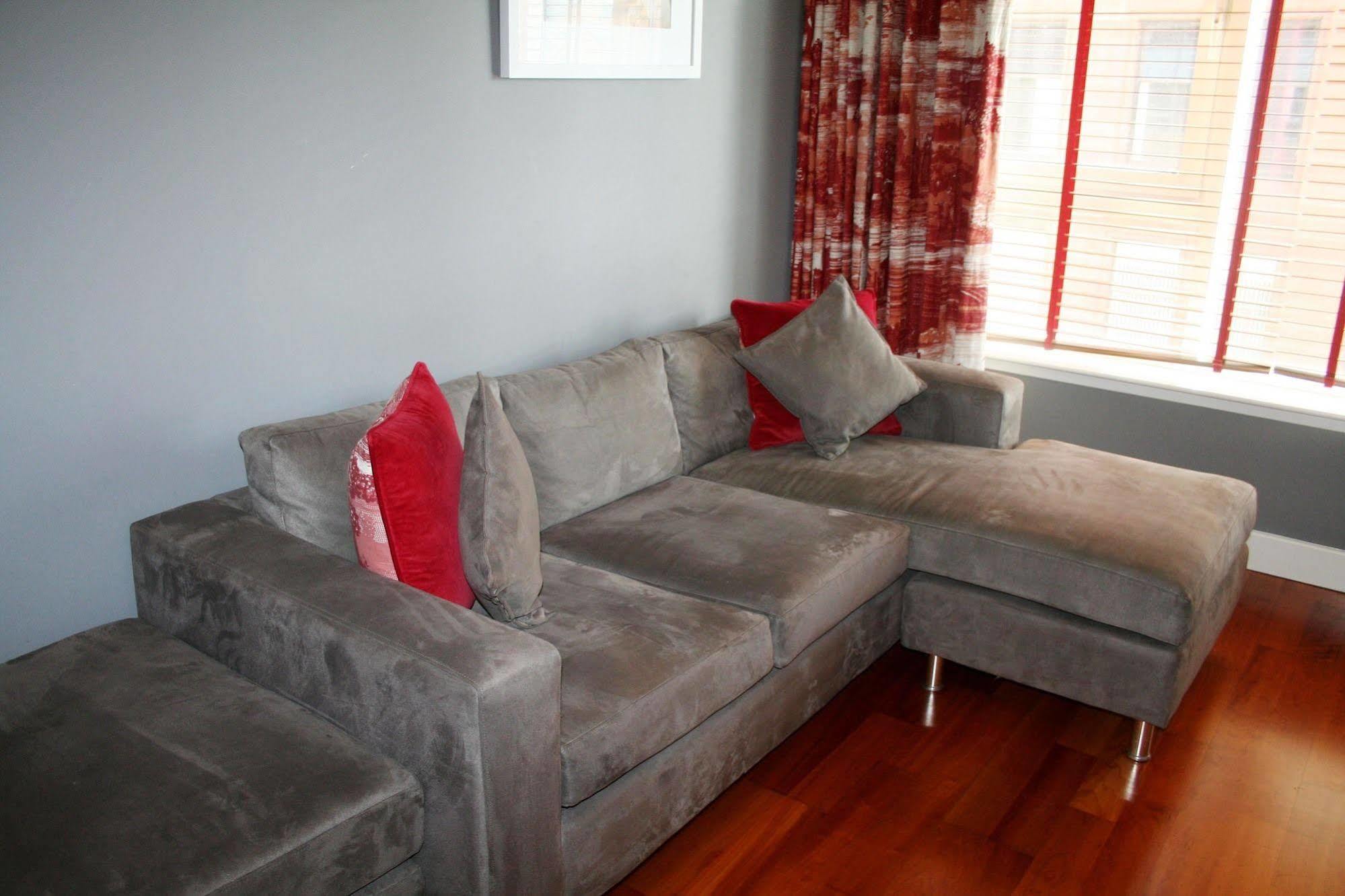 Dreamhouse Centre *