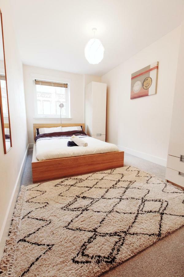 Bright, Spacious 2 Bedroom In The Heart Of City * Glasgow