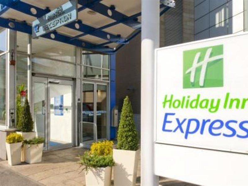 Hotel Express - - Ctr Theatreland By Ihg