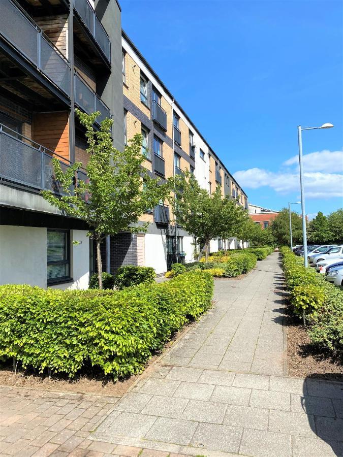 Firpark - 2 Bedrooms Apartment *